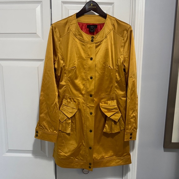 suii Jackets & Blazers - Stylish Gold Jacket for Women size medium